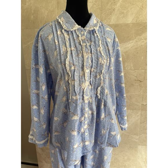 Lanz Of Salzburg Dove Flannel Pajama Set - S Top / M Pants, Cottage Granny Chic - Picture 6 of 11